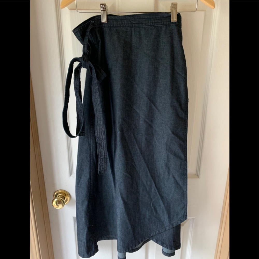 Gap denim wrap skirt - Size M